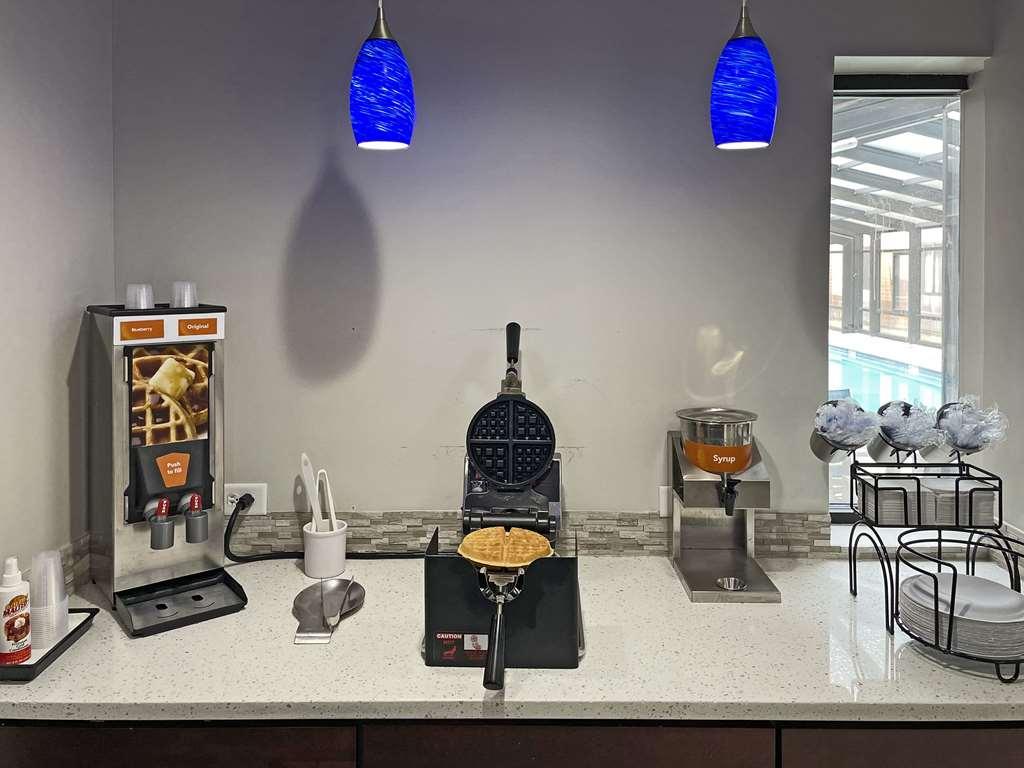 Comfort Inn & Suites Mundelein-Vernon Hills Restaurant bilde