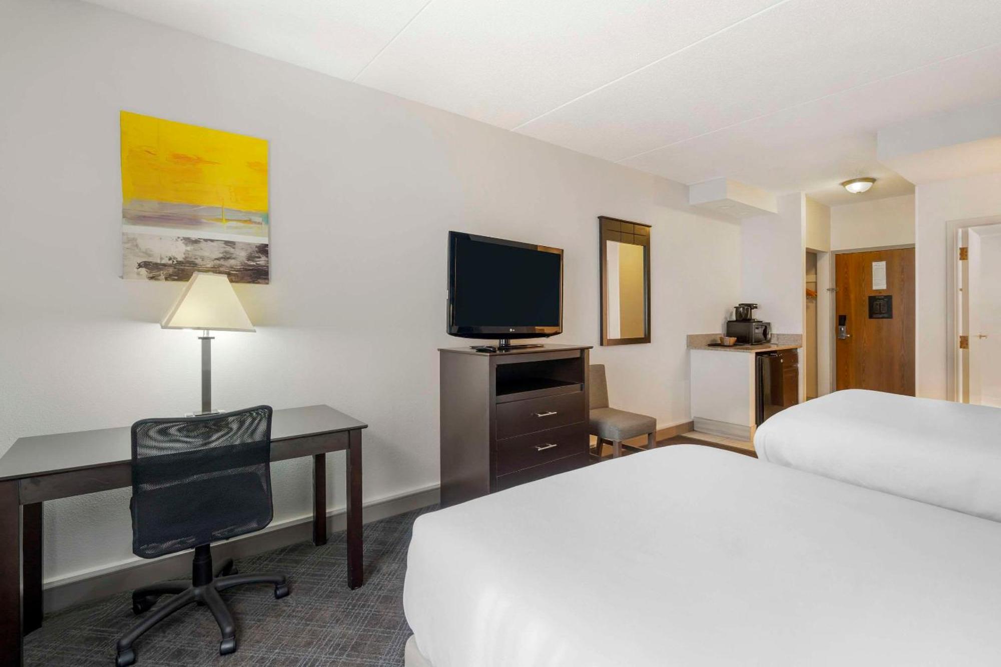 Comfort Inn & Suites Mundelein-Vernon Hills Eksteriør bilde