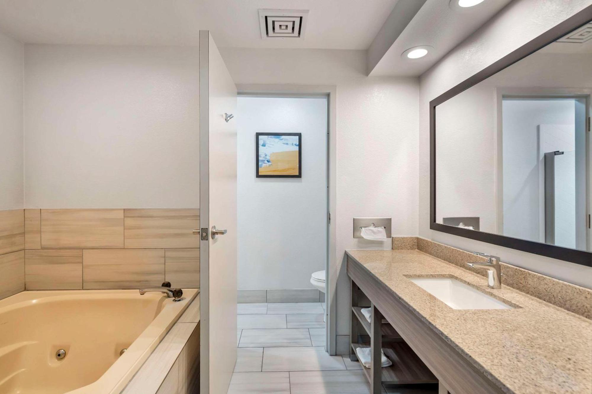 Comfort Inn & Suites Mundelein-Vernon Hills Eksteriør bilde