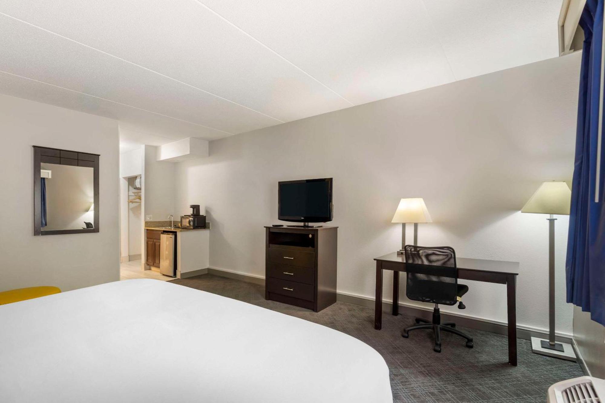 Comfort Inn & Suites Mundelein-Vernon Hills Eksteriør bilde